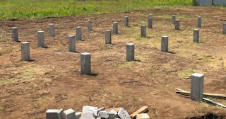 Фундамент на забивных жб сваях под ключ в Апшеронске - фундамент из забивных железобетонных свай цена от 3146 руб/м2